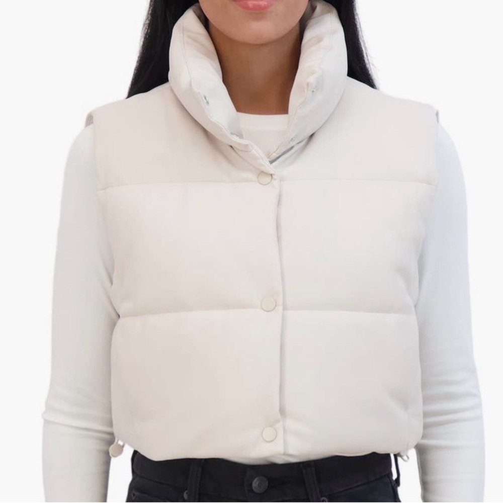 NEW Sebby XL Faux Leather Cropped Puffer Vest - Cream Ivory NWT